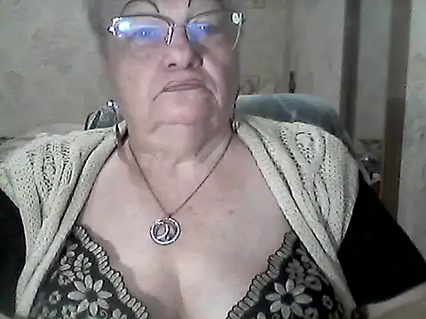 Snapshot of NatalieNorth chatting on September 28, 8:49 pm NatalieNorth online show from September 28, 8:49 pm