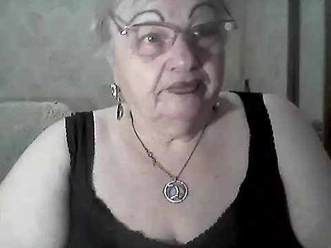 NatalieNorth online show from December 17, 10:15 pm