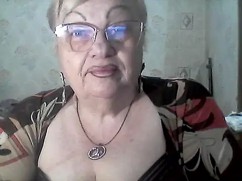 Snapshot of NatalieNorth chatting on June 16, 11:05 pm NatalieNorth online show from June 16, 11:05 pm