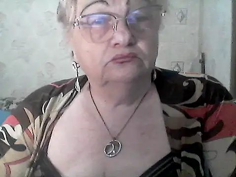 Snapshot of NatalieNorth chatting on June 10, 9:49 pm NatalieNorth online show from June 10, 9:49 pm