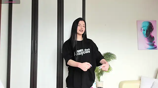 Snapshot of meowallen chatting on October 6, 7:20 am meowallen online show from October 6, 7:20 am