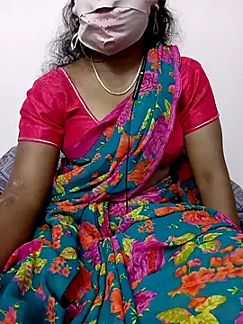 Snapshot of Cute_Renuka chatting on October 10, 5:14 pm Cute Renuka online show from October 10, 5:14 pm