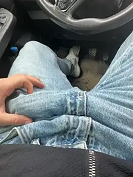 Kratex82 online show from February 25, 12:05 pm