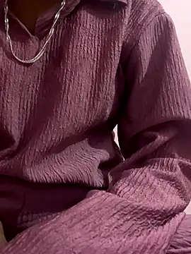 sakshi5533 online show from November 17, 5:28 pm