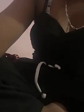 sakshi5533 online show from November 30, 5:03 pm