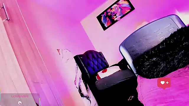 Rossedewitt  online show from April 15, 6:56 pm