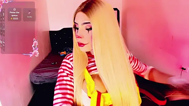 Rossedewitt  online show from October 24, 7:35 pm