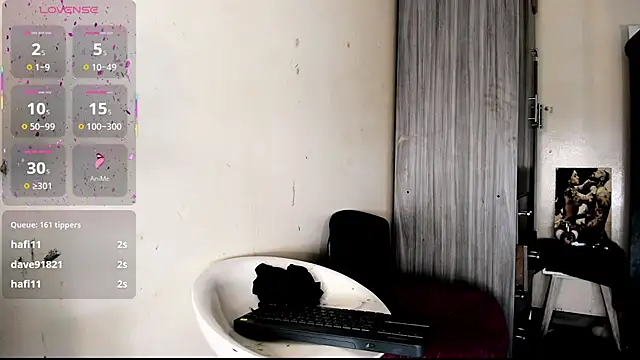 Rossedewitt  online show from March 9, 7:06 pm