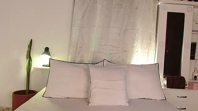 Snapshot of brunoorangel1 chatting on September 29, 5:29 pm brunoorangel1 online show from September 29, 5:29 pm