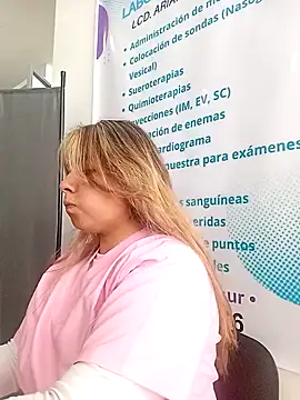 SUSY  06 online show from May 8, 3:27 pm