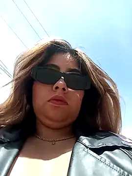 SUSY  06 online show from June 10, 5:03 pm