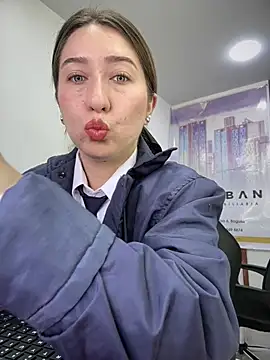 SUSY  06 online show from February 21, 12:18 pm