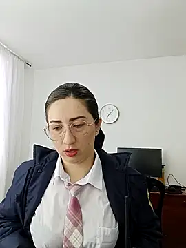 Snapshot of SUSY__06 chatting on November 5, 12:08 pm SUSY 06 online show from November 5, 12:08 pm