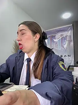 SUSY  06 online show from February 7, 3:09 pm