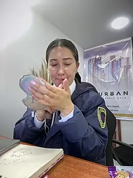 SUSY  06 online show from February 5, 12:12 pm