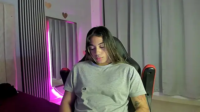 rachell owen online show from December 3, 4:35 am