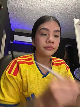 Snapshot of alhaana_ chatting on June 27, 4:57 pm alhaana online show from June 27, 4:57 pm