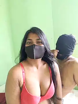 Snapshot of renu_143 chatting on November 3, 5:45 am renu 143 online show from November 3, 5:45 am