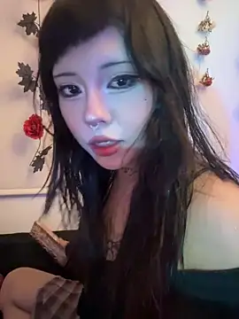 Kitty yukimura online show from April 11, 12:18 am