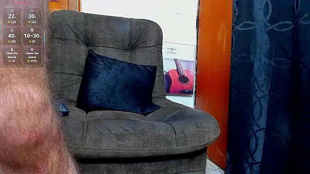  Dominikxxx  online show from April 5, 6:36 pm