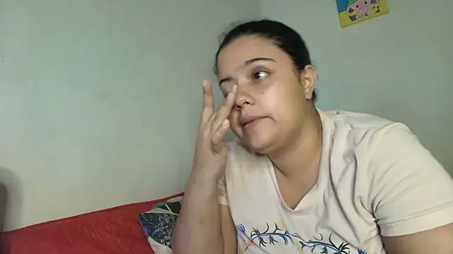 luisahot 9727 online show from February 5, 7:15 am