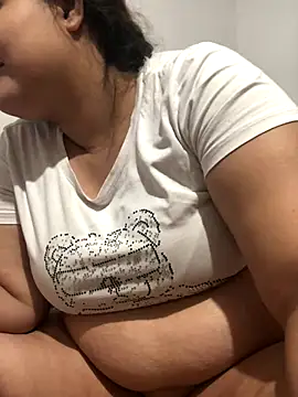 luisahot 9727 online show from October 13, 5:20 am