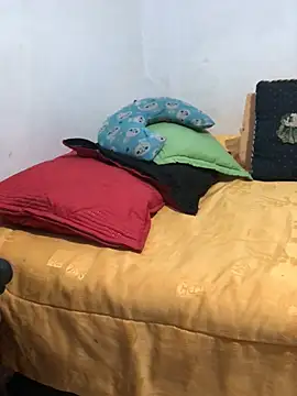 luisahot 9727 online show from March 1, 11:16 pm