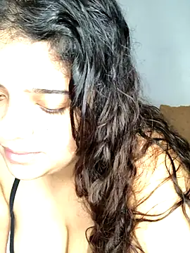 luisahot 9727 online show from December 3, 7:19 am