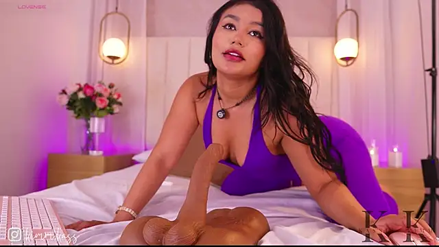 kassia kim online show from July 25, 6:43 am