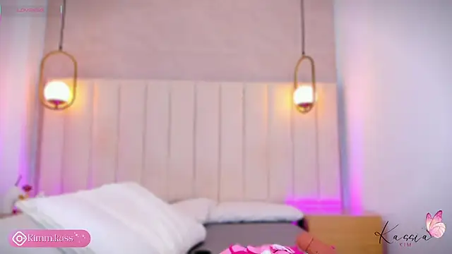 kassia kim online show from January 11, 4:14 pm