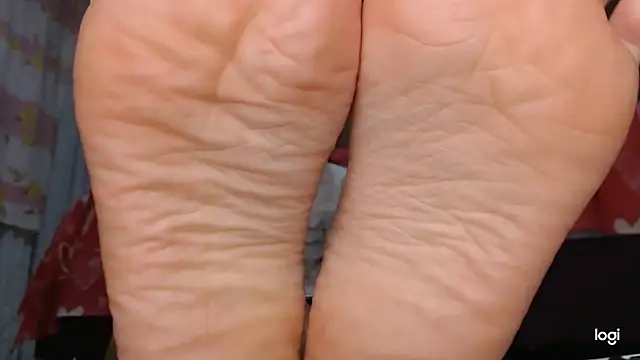 Snapshot of ash_feet chatting on September 9, 4:00 am ash feet online show from September 9, 4:00 am