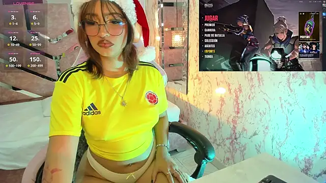 AriaNova  online show from November 24, 1:11 pm