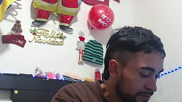 Snapshot of Npga96 chatting on December 15, 4:51 am Npga96 online show from December 15, 4:51 am