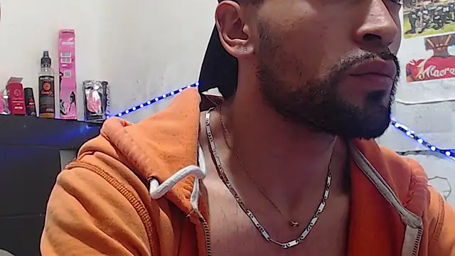 Snapshot of Npga96 chatting on November 28, 3:28 am Npga96 online show from November 28, 3:28 am