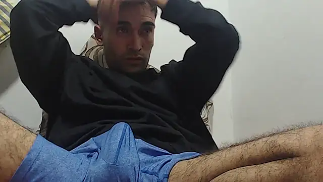 Snapshot of Npga96 chatting on November 6, 7:56 am Npga96 online show from November 6, 7:56 am