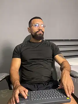 vincentjaxon online show from March 23, 9:14 pm