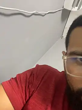 vincentjaxon online show from April 6, 8:32 pm