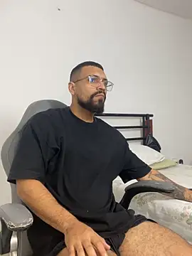 vincentjaxon online show from February 17, 12:02 pm