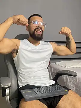 vincentjaxon online show from March 24, 6:52 pm