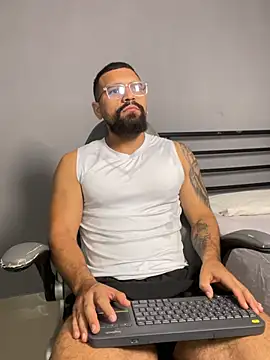 vincentjaxon online show from March 25, 12:15 pm