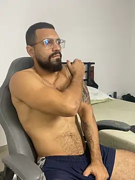 vincentjaxon online show from February 10, 11:20 am