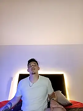 lex  miller online show from October 5, 12:12 am