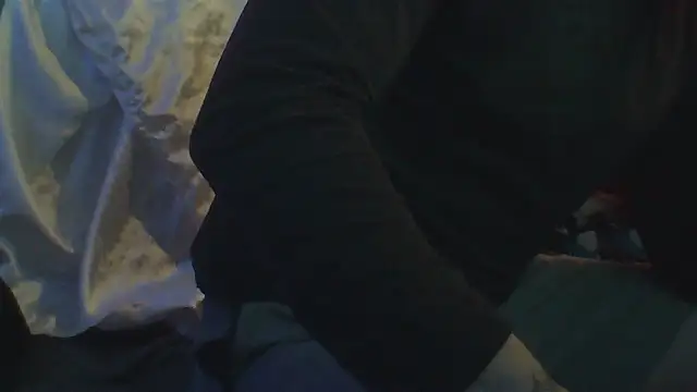 Luv2SuckBWC92 online show from February 7, 11:18 am