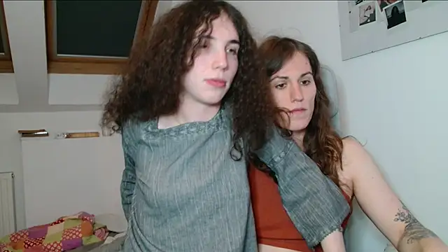 tsbubbles760 online show from October 16, 8:28 pm