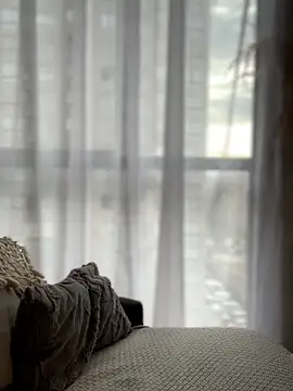 Sofi Leal online show from February 5, 12:01 pm