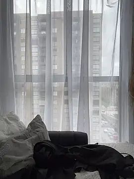 Sofi Leal online show from February 18, 1:18 pm