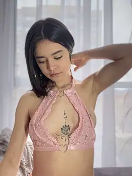 Sofi Leal online show from November 13, 2:54 pm