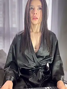 Sofi Leal online show from February 12, 12:05 pm