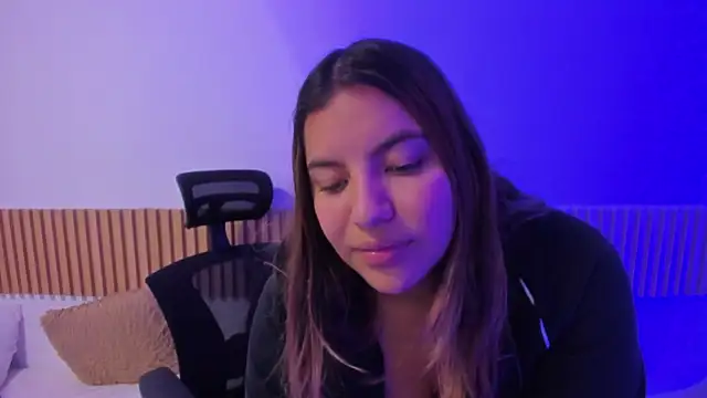 OliviaSweett online show from October 7, 6:53 pm