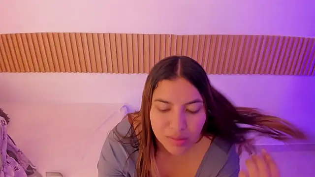 OliviaSweett online show from November 21, 6:51 pm